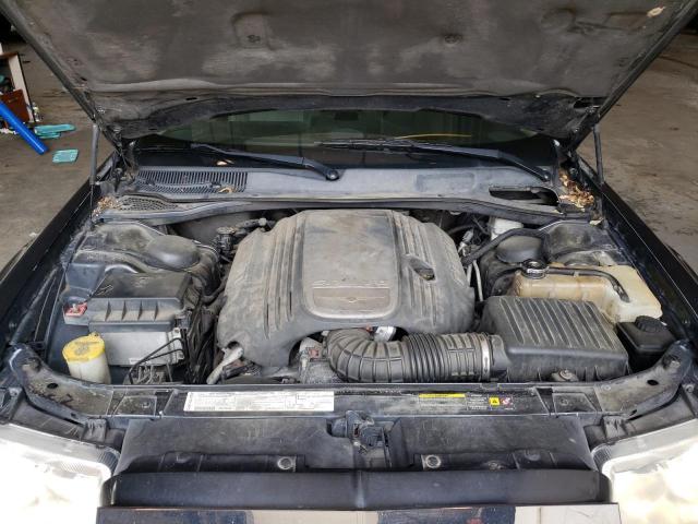 Photo 7 from auction – 2005 CHRYSLER 300C with VIN 2C3AA63H95H521277