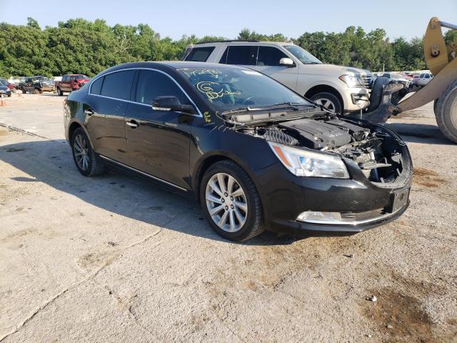 BUICK LACROSSE 2016 with VIN 1G4GB5G38GF172981 - Photo from auction