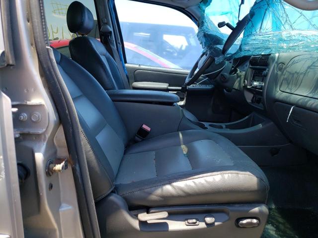 Photo 5 from auction – 2005 FORD EXPLORER S with VIN 1FMZU67K55UA79621