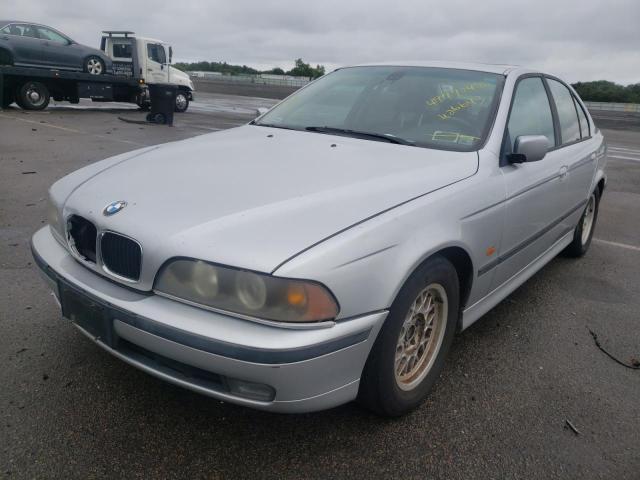 Photo 2 from auction – 2000 BMW 528 I AUTO with VIN WBADM6341YGU26643
