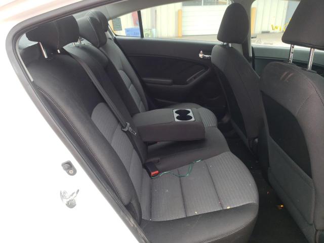 Photo 6 from auction – 2016 KIA FORTE LX with VIN KNAFX4A62G5468614