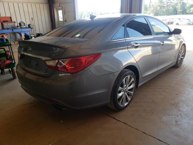 Photo 4 from auction – 2012 HYUNDAI SONATA SE with VIN 5NPEC4AB2CH419964