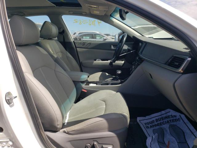 Photo 5 from auction – 2016 KIA OPTIMA EX with VIN 5XXGU4L37GG010582