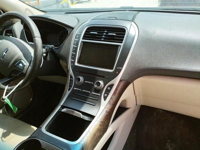 Photo 9 from auction – 2016 LINCOLN MKC RESERV with VIN 2LMTJ8LR6GBL28065
