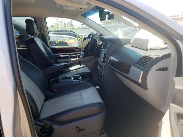 Photo 5 from auction – 2010 CHRYSLER TOWN & COU with VIN 2A4RR8DX2AR398476