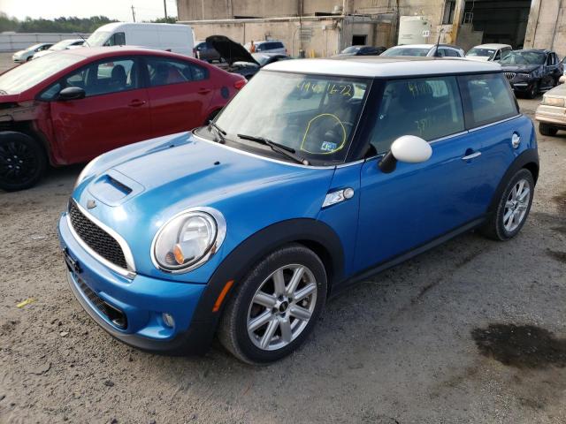 Photo 2 from auction – 2011 MINI COOPER S with VIN WMWSV3C58BTY13751