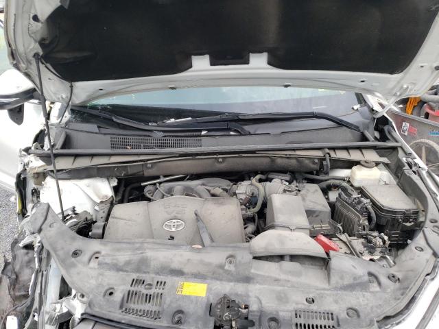 Photo 7 from auction – 2018 TOYOTA HIGHLANDER with VIN 5TDBZRFH4JS801187