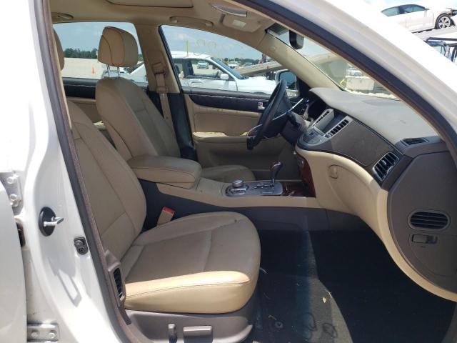 Photo 5 from auction – 2012 HYUNDAI GENESIS 3. with VIN KMHGC4DD2CU170220