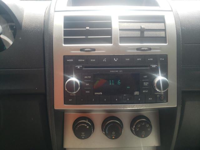 Photo 9 from auction – 2007 DODGE NITRO SXT with VIN 1D8GU28K77W639747
