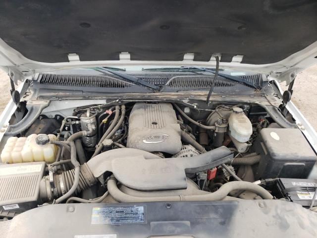 Photo 7 from auction – 2003 CHEVROLET SUBURBAN K with VIN 3GNFK16Z73G277669