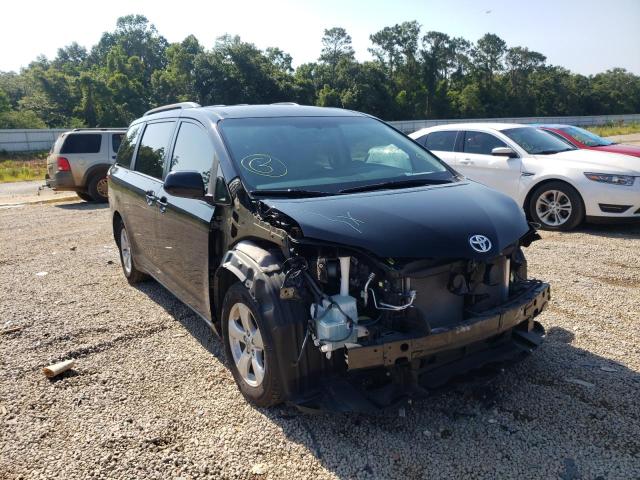 Photo 1 from auction – 2015 TOYOTA SIENNA LE with VIN 5TDKK3DC0FS671070