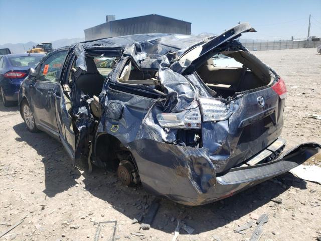 Photo 3 from auction – 2013 TOYOTA SIENNA XLE with VIN 5TDYK3DC8DS359621