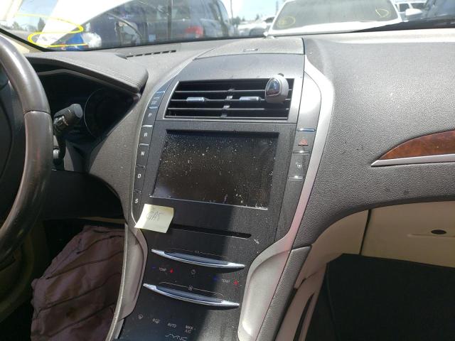 Photo 9 from auction – 2015 LINCOLN MKZ with VIN 3LN6L2GK7FR618361