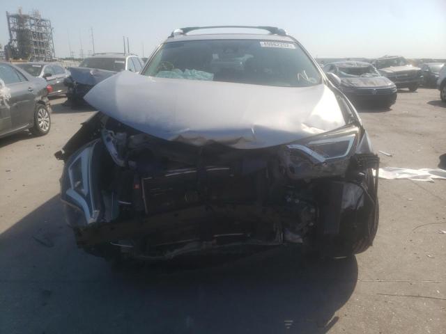 Photo 9 from auction – 2016 TOYOTA RAV4 LIMIT with VIN 2T3YFREV6GW274822