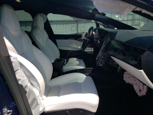 Photo 5 from auction – 2018 TESLA MODEL X with VIN 5YJXCDE2XJF110984
