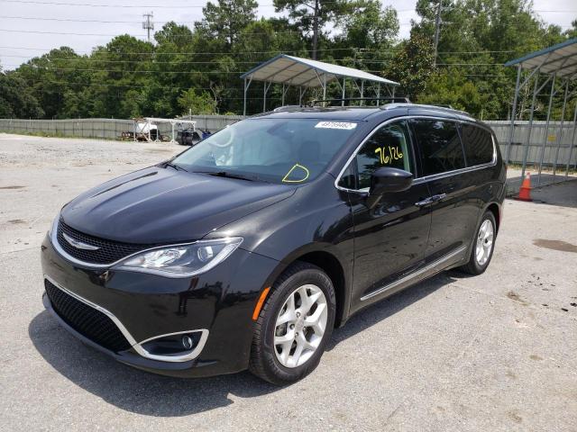 Photo 2 from auction – 2017 CHRYSLER PACIFICA T with VIN 2C4RC1EG4HR785859