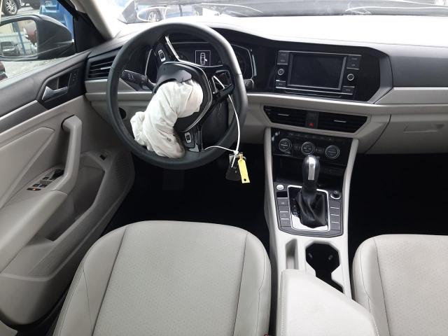 Photo 9 from auction – 2020 VOLKSWAGEN JETTA S with VIN 3VWCB7BU2LM039624