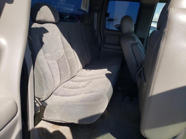 Photo 6 from auction – 2004 CHEVROLET SILVERADO with VIN 2GCEC19T841385379
