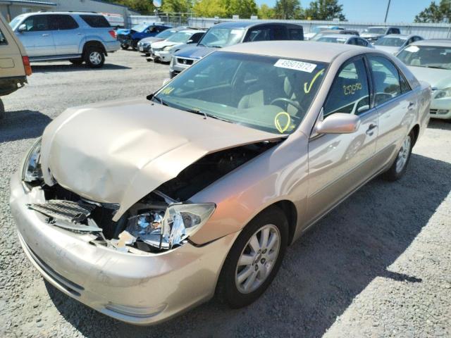 Photo 2 from auction – 2002 TOYOTA CAMRY LE with VIN 4T1BE30K32U042070
