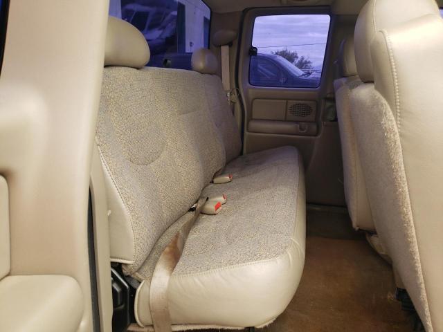 Photo 6 from auction – 2003 CHEVROLET SILVERADO with VIN 2GCEC19X931163774