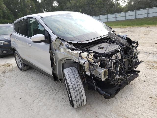 FORD ESCAPE SE 2017 with VIN 1FMCU9GD8HUD08838 - Photo from auction