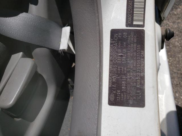 Photo 10 from auction – 2005 KIA RIO with VIN KNADC125956375555