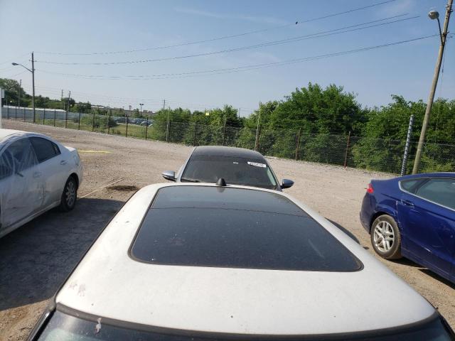 Photo 9 from auction – 2007 MINI COOPER with VIN WMWMF33517TT56407