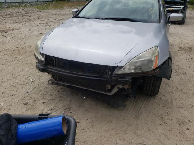Photo 9 from auction – 2004 HONDA ACCORD LX with VIN JHMCM563X4C000591