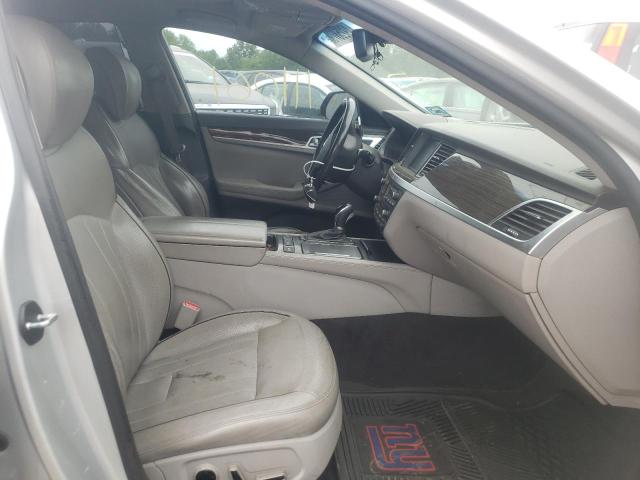 Photo 5 from auction – 2015 HYUNDAI GENESIS 3. with VIN KMHGN4JE5FU082127