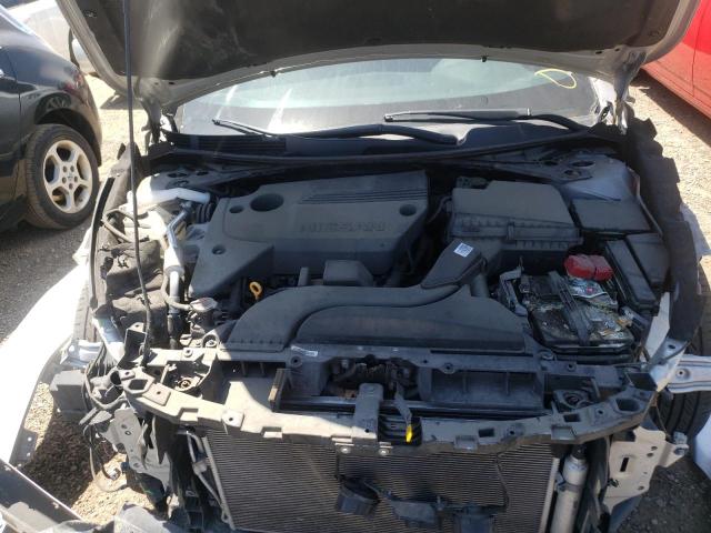 Photo 7 from auction – 2016 NISSAN ALTIMA 2.5 with VIN 1N4AL3AP7GC201336