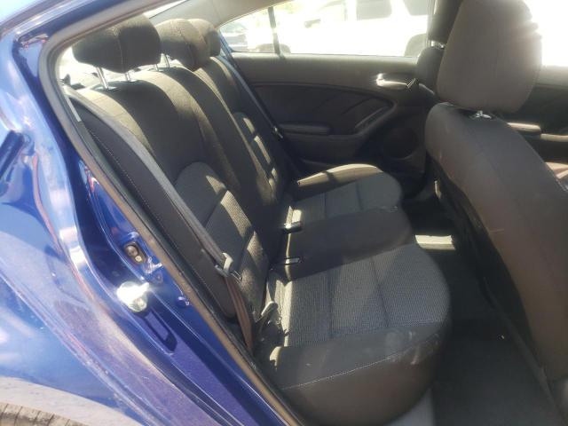 Photo 6 from auction – 2017 KIA FORTE LX with VIN 3KPFK4A78HE065642