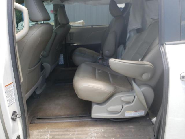 Photo 6 from auction – 2015 TOYOTA SIENNA XLE with VIN 5TDYK3DC7FS618795