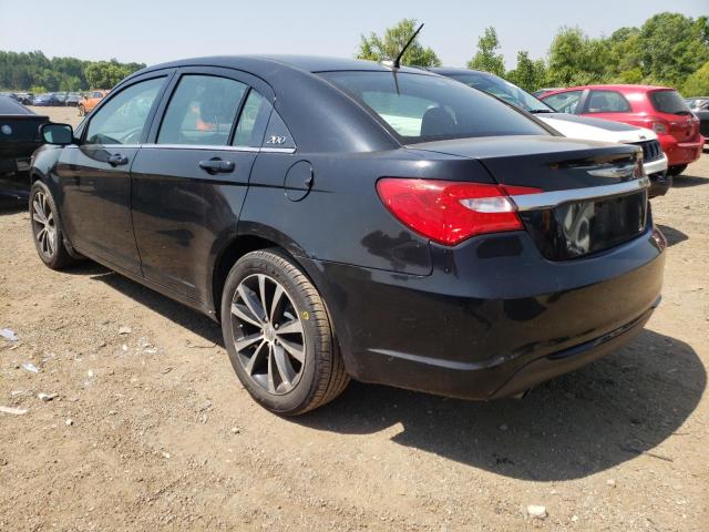 Photo 3 from auction – 2013 CHRYSLER 200 LIMITE with VIN 1C3CCBCG8DN656890