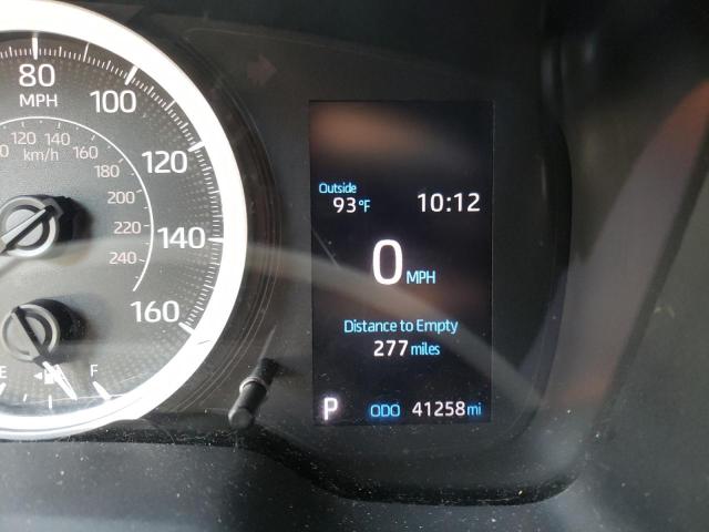 Photo 8 from auction – 2020 TOYOTA COROLLA LE with VIN 5YFEPRAE3LP101799