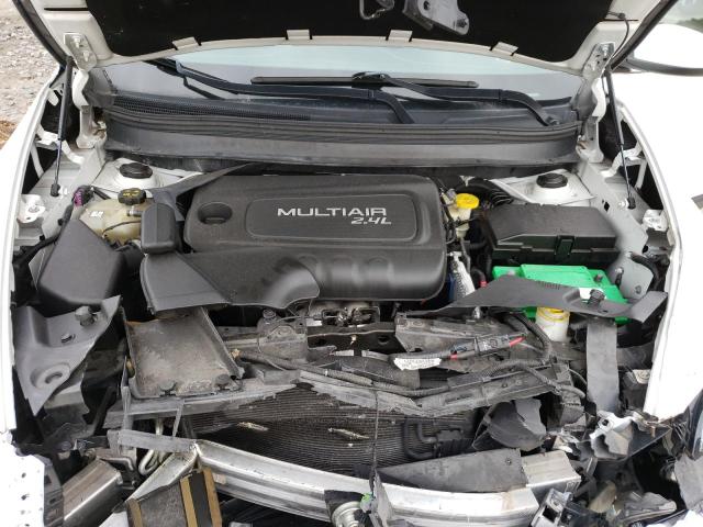 Photo 7 from auction – 2014 JEEP CHEROKEE L with VIN 1C4PJLCB1EW126592