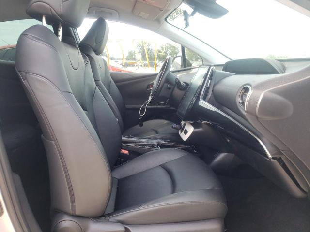 Photo 5 from auction – 2017 TOYOTA PRIUS PRIM with VIN JTDKARFP7H3041766