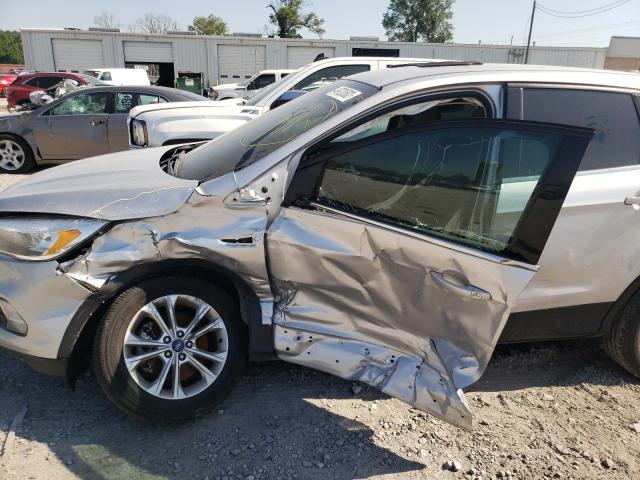 Photo 9 from auction – 2017 FORD ESCAPE SE with VIN 1FMCU9GD9HUE55850
