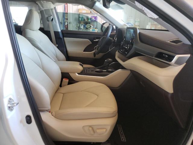 Photo 5 from auction – 2022 TOYOTA HIGHLANDER with VIN 5TDGZRAH2NS091032