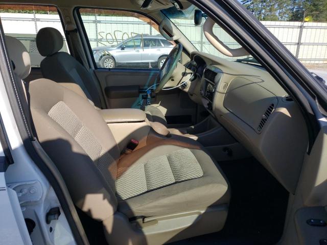 Photo 5 from auction – 2005 FORD EXPLORER S with VIN 1FMZU67K75UB45344