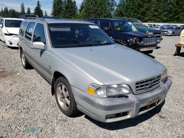 VOLVO V70 XC 2000 with VIN YV1LZ56D5Y2739028 - Photo from auction