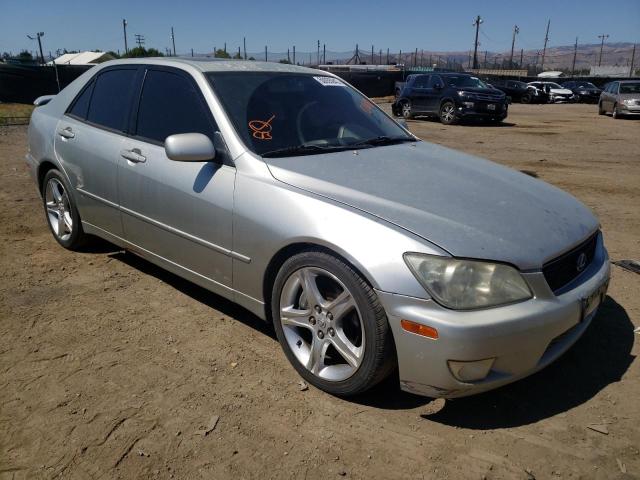 LEXUS IS 300 2001 with VIN JTHBD182510032340 - Photo from auction