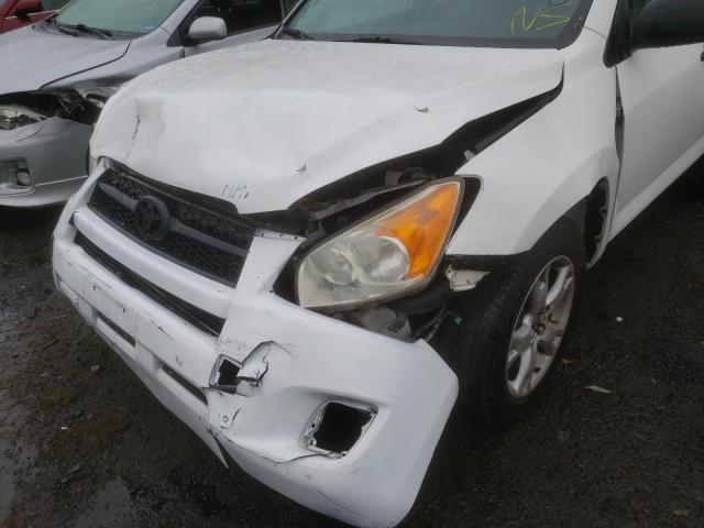 Photo 9 from auction – 2009 TOYOTA RAV4 with VIN JTMBF33V895007732
