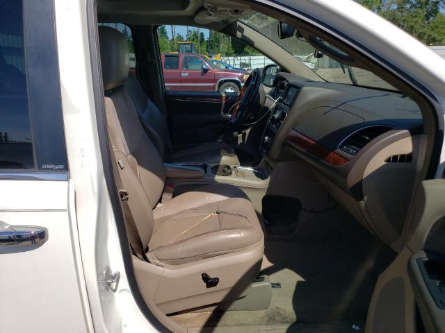 Photo 5 from auction – 2012 CHRYSLER TOWN & COU with VIN 2C4RC1GG1CR107401