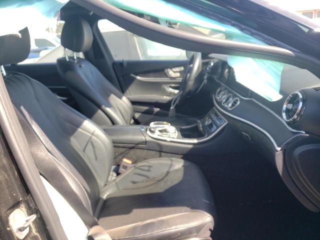 Photo 5 from auction – 2018 MERCEDES-BENZ E 300 with VIN WDDZF4JB9JA308847