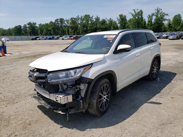 Foto 2 de la subasta – 2018 TOYOTA HIGHLANDER con VIN 5TDJZRFH8JS815587