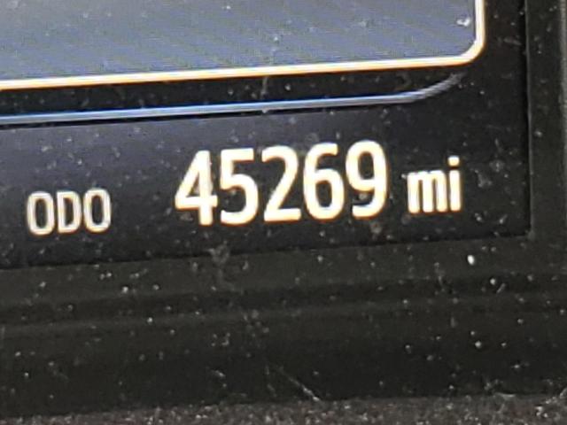 Photo 8 from auction – 2016 TOYOTA SIENNA XLE with VIN 5TDYK3DC2GS699710