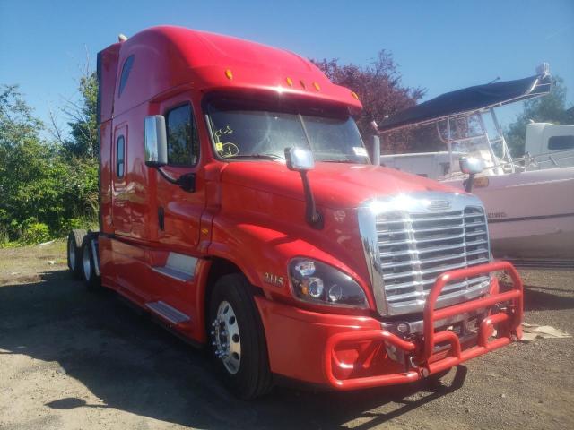 FREIGHTLINER CASCADIA 1 2015 with VIN 3AKJGLD63FSGE9410 - Photo from auction