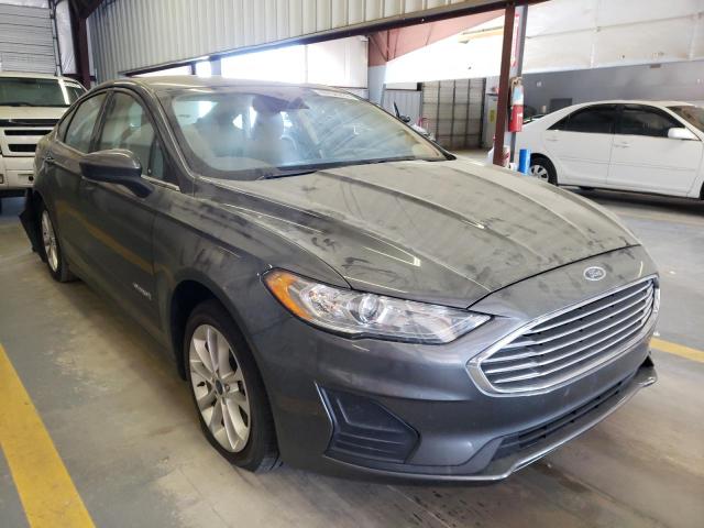 FORD FUSION SE 2019 with VIN 3FA6P0LU0KR263005 - Photo from auction