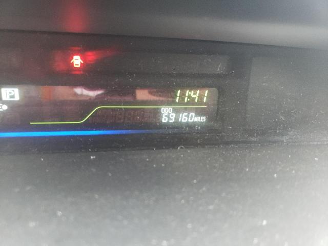 Photo 8 from auction – 2013 TOYOTA PRIUS V with VIN JTDZN3EU2D3230178