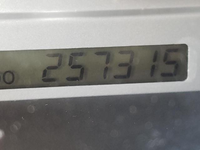 Photo 8 from auction – 2003 TOYOTA CAMRY LE with VIN 4T1BF30K73U556048